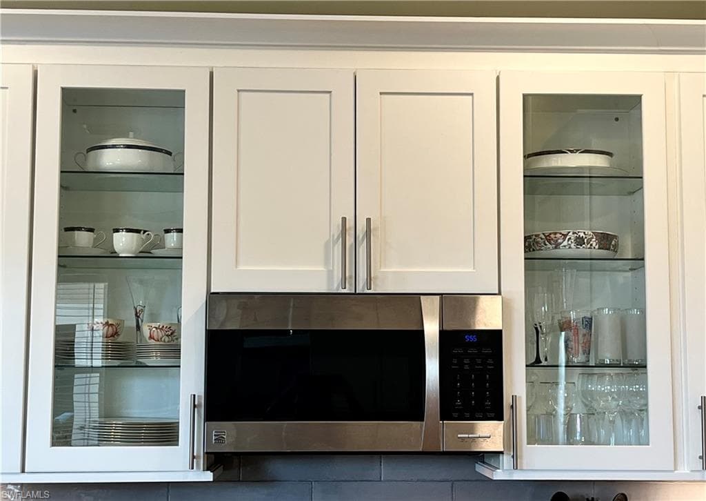 12530 Strathmore LOOP-11