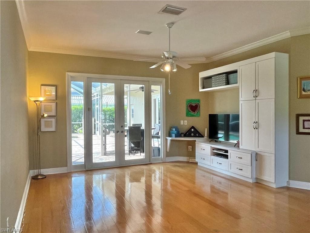 12530 Strathmore LOOP-8