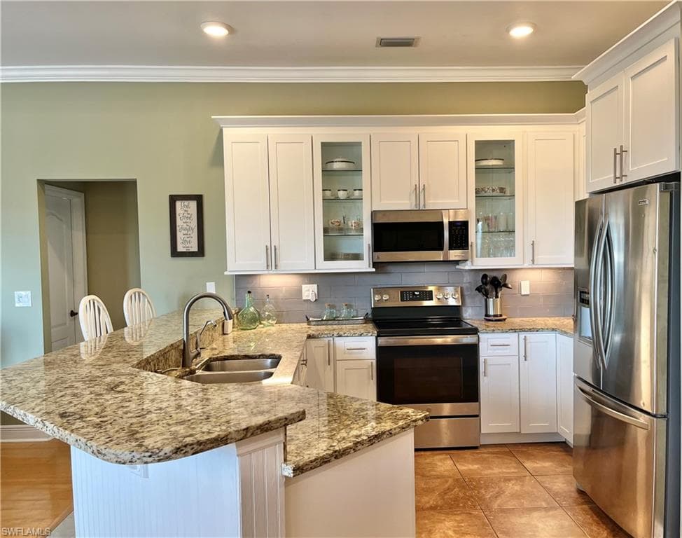 12530 Strathmore LOOP-9