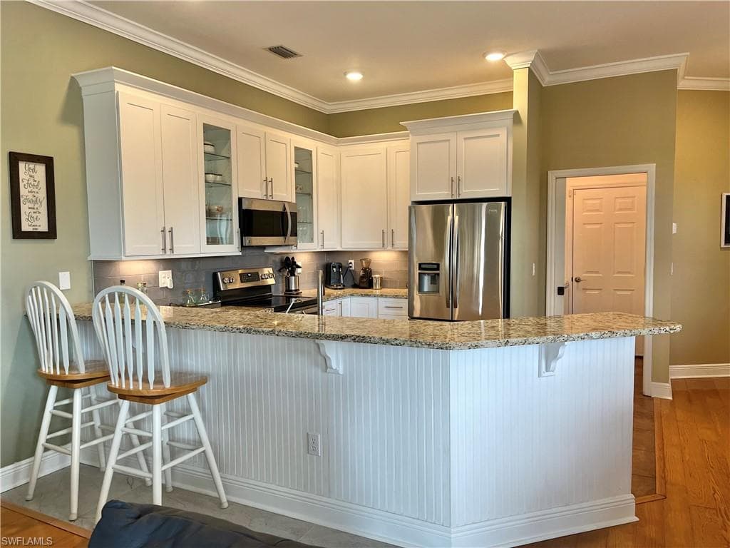 12530 Strathmore LOOP-10