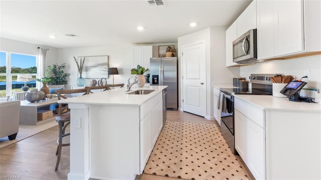 382 RADIANT SUN LN-5