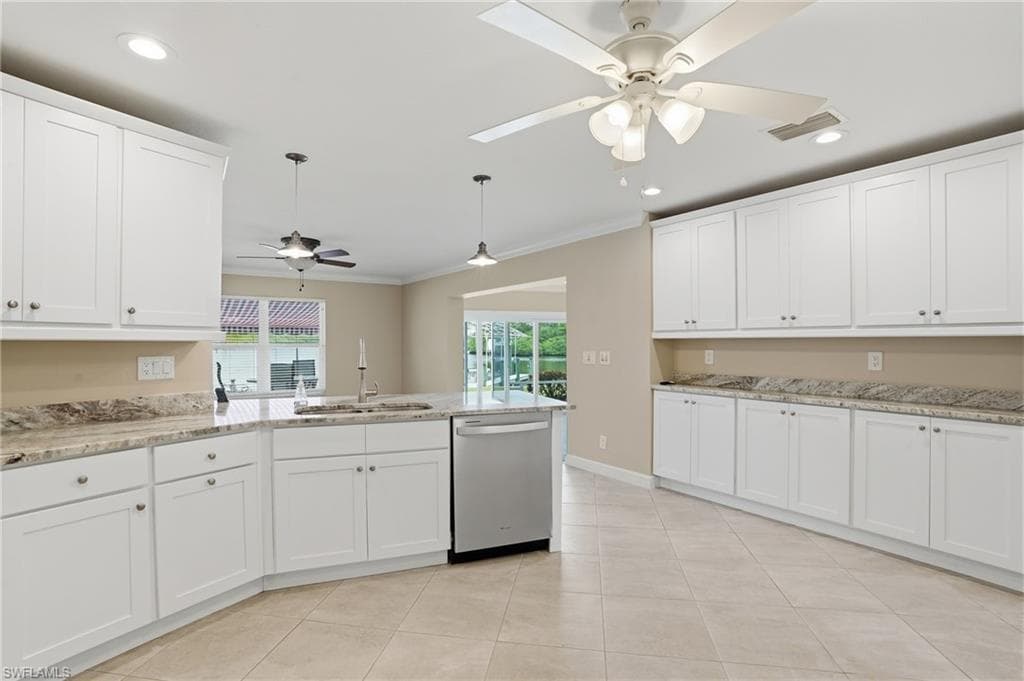 13794 River Forest DR-16