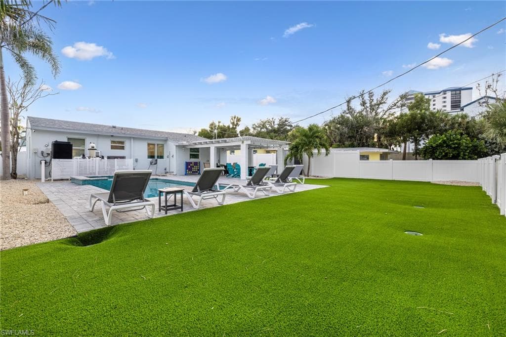 4831 Coquina RD-31