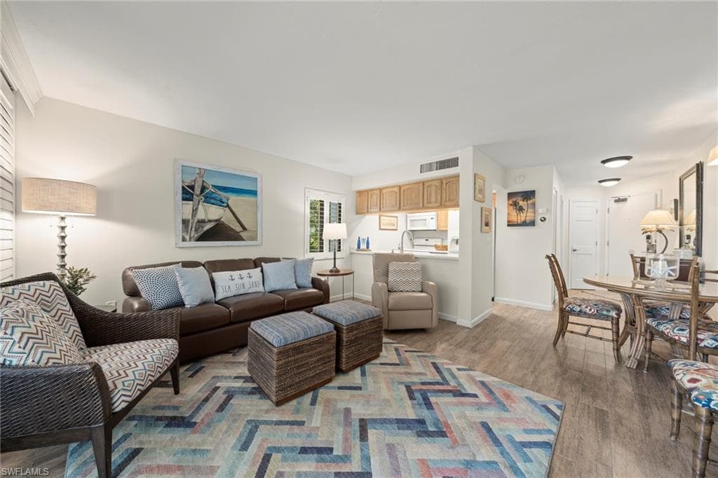 3114 Tennis Villas-13
