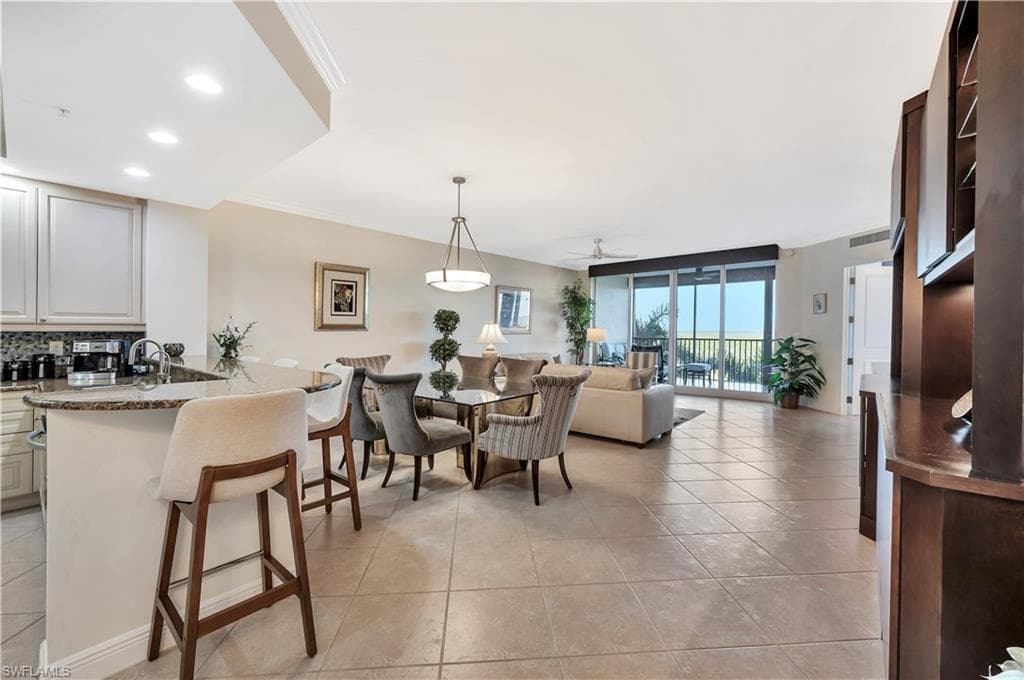 23850 Via Italia CIR 404-10