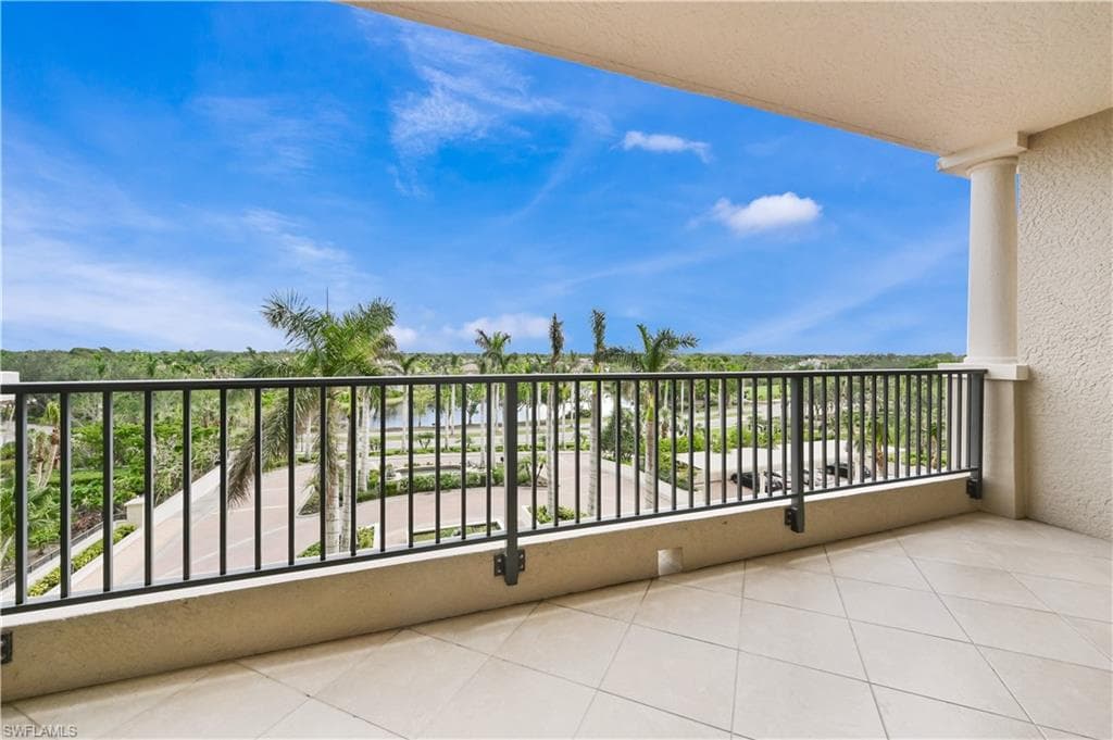 23850 Via Italia CIR 404-39