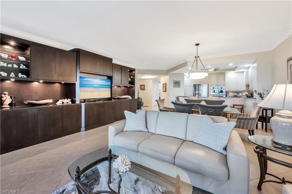 23850 Via Italia CIR 404-3