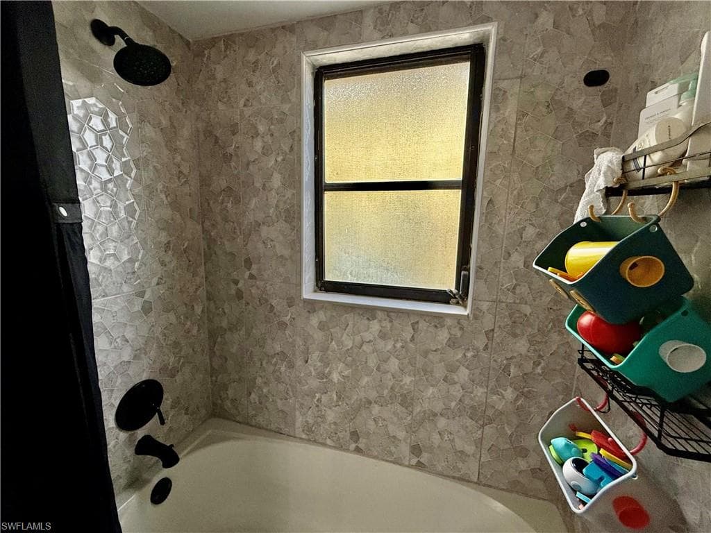 2133 Golfside Village DR-16