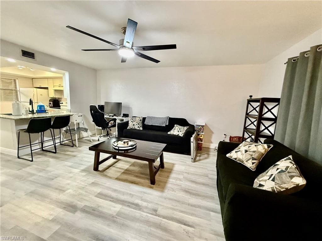 2133 Golfside Village DR-10