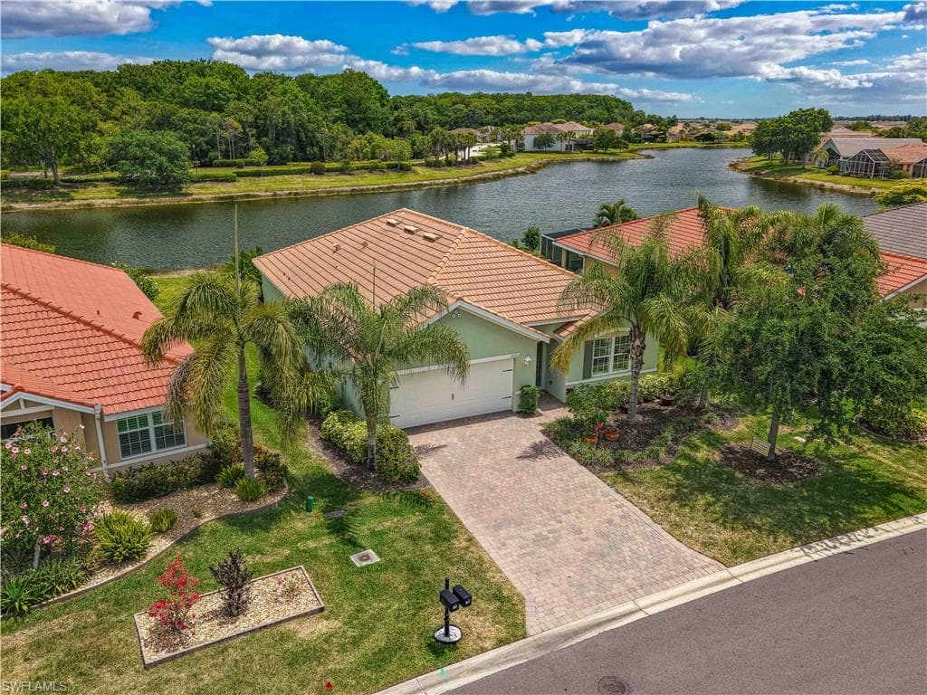 2877 Apple Blossom DR-22