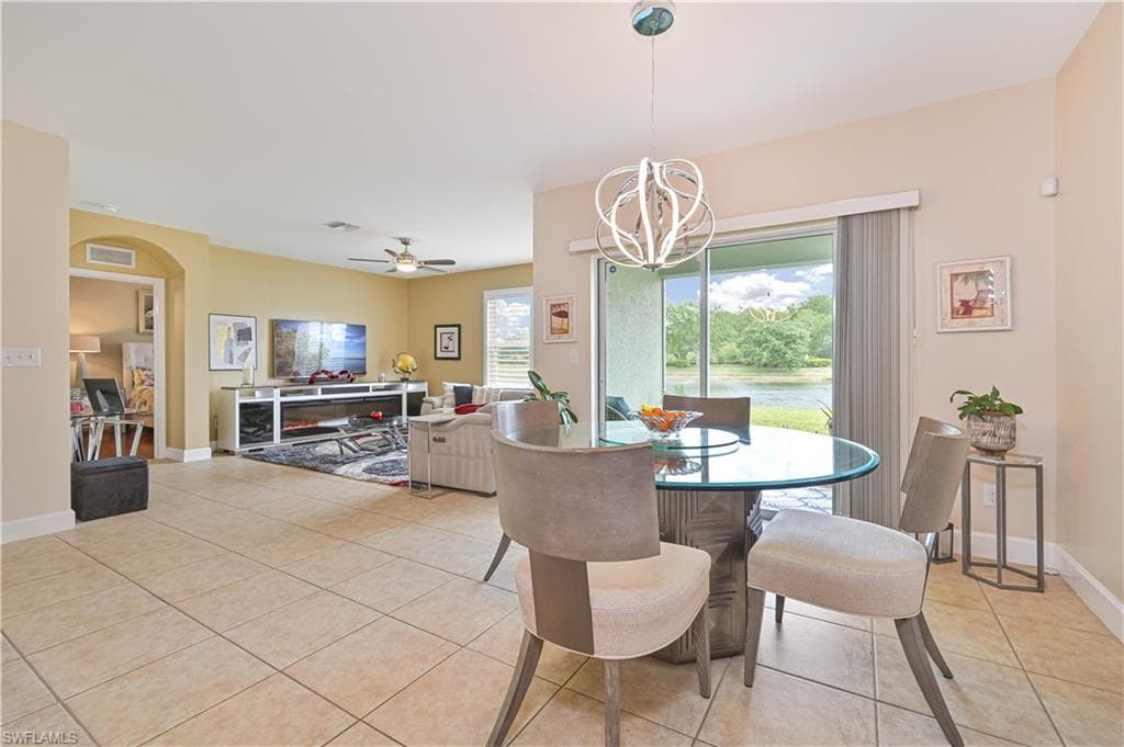 2877 Apple Blossom DR-26