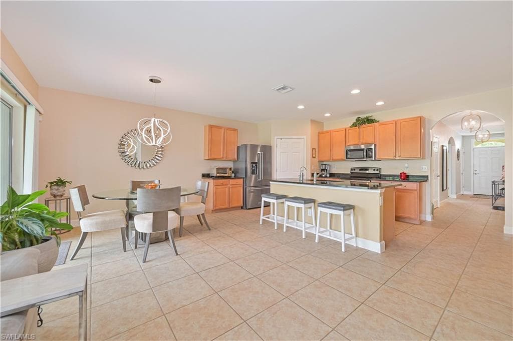 2877 Apple Blossom DR-5