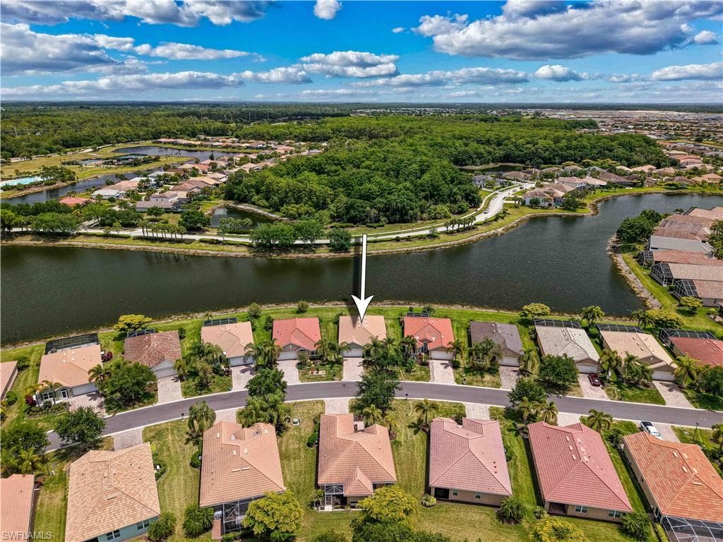 2877 Apple Blossom DR-35