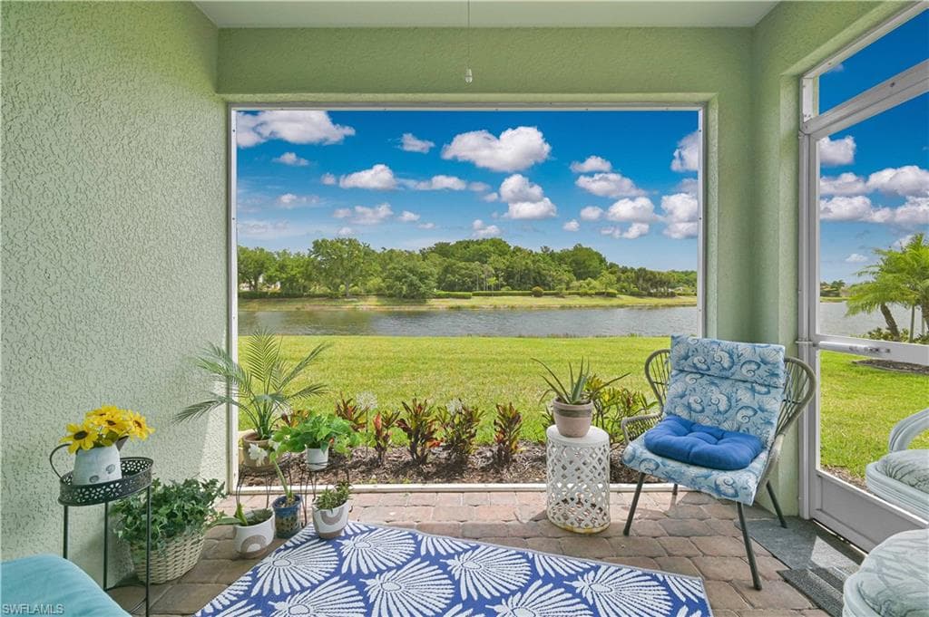 2877 Apple Blossom DR-31