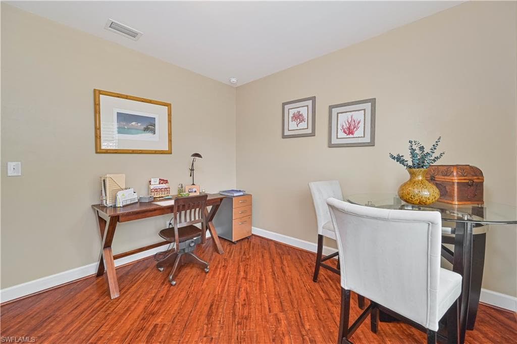 2877 Apple Blossom DR-34