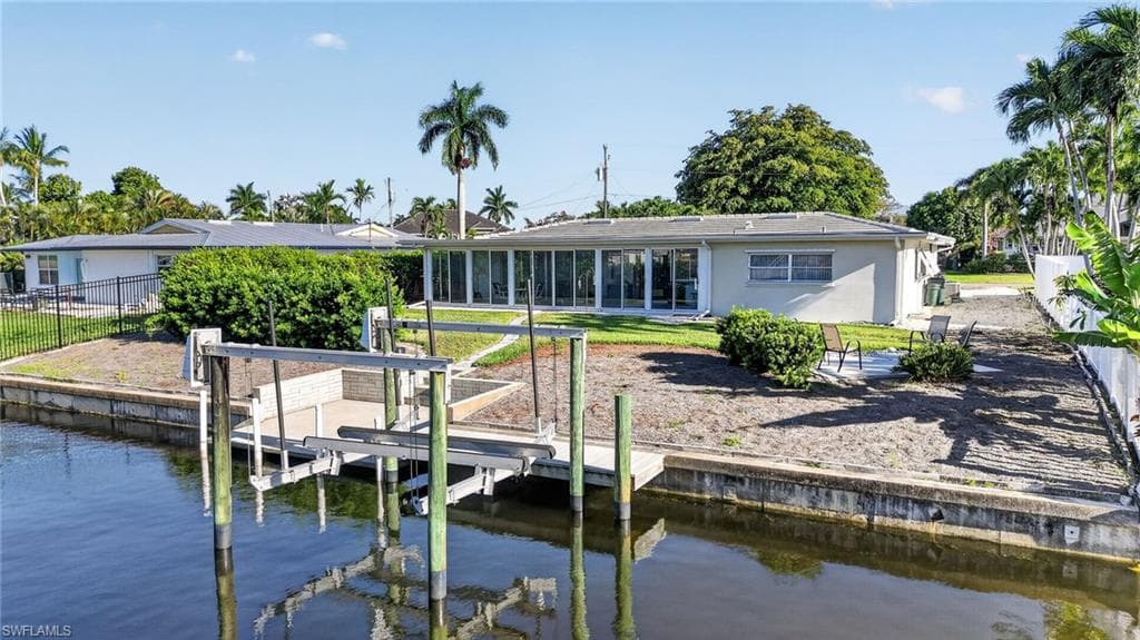 397 Parkway CT-5