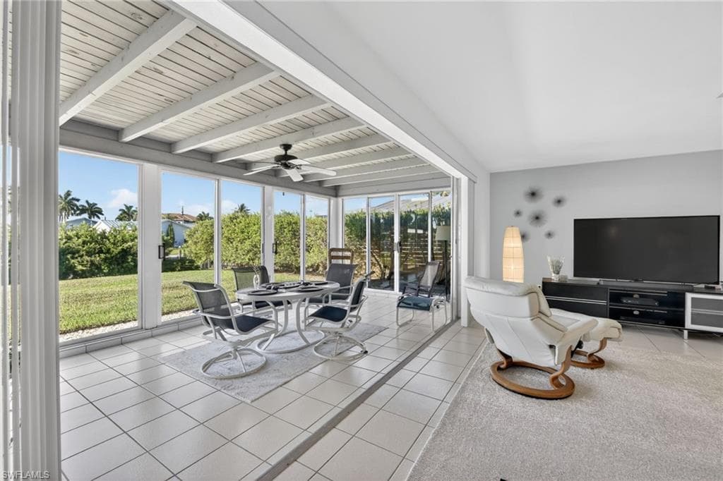 397 Parkway CT-15