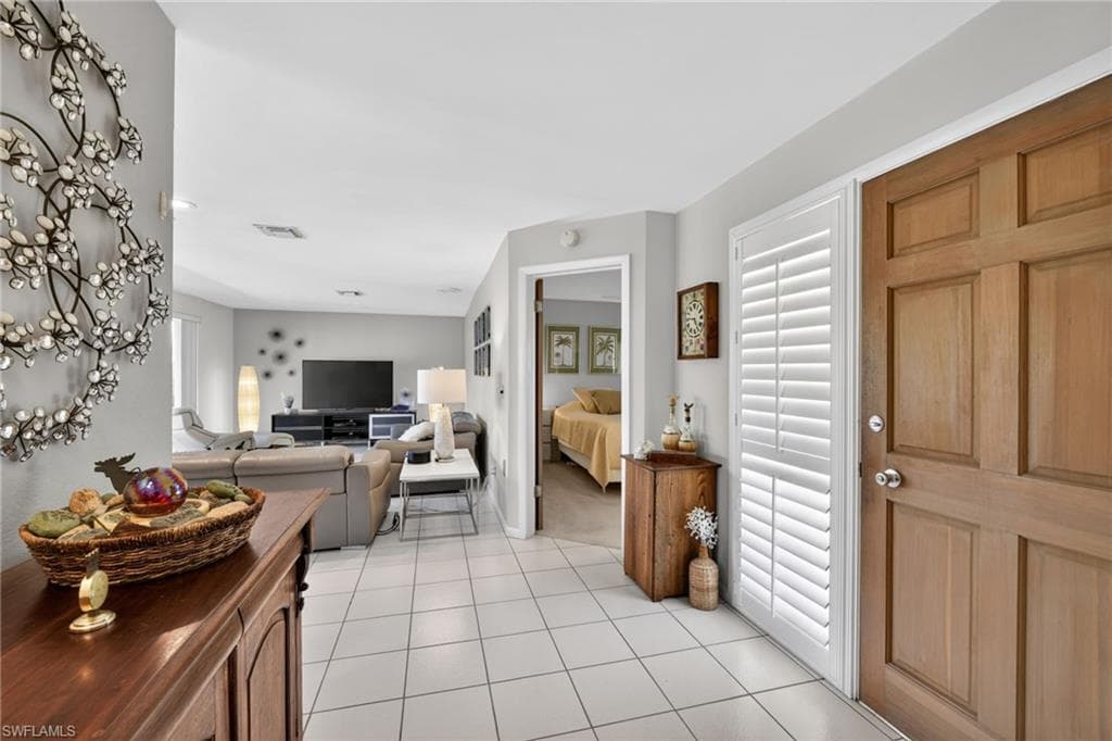 397 Parkway CT-11