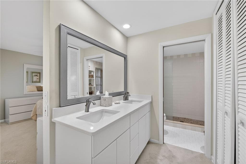 397 Parkway CT-29