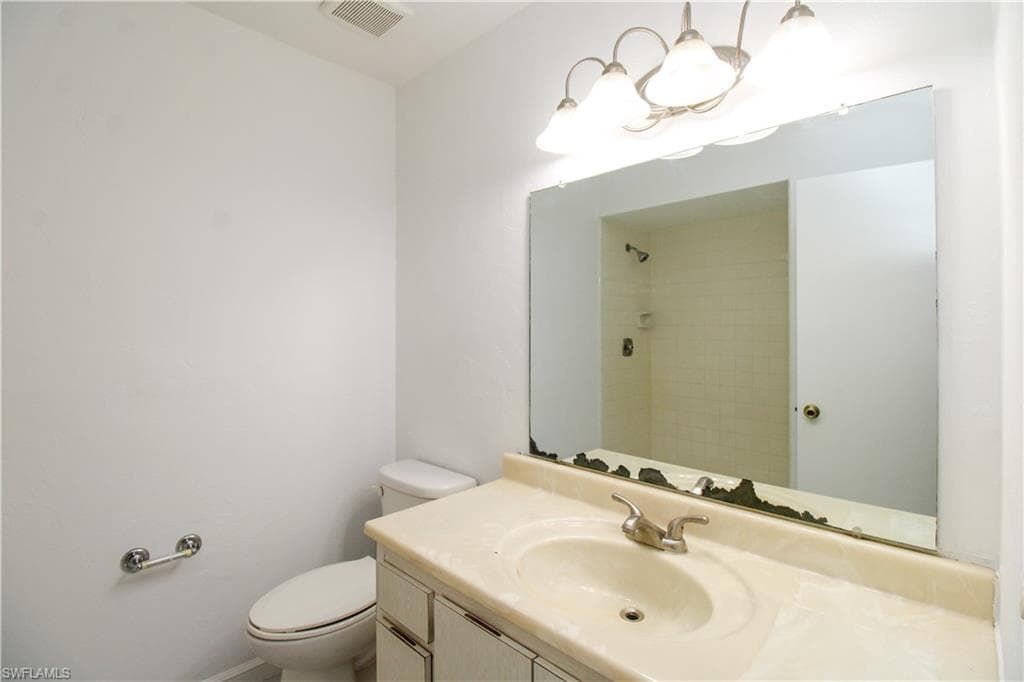 4300 Gulfstream DR 2D-21