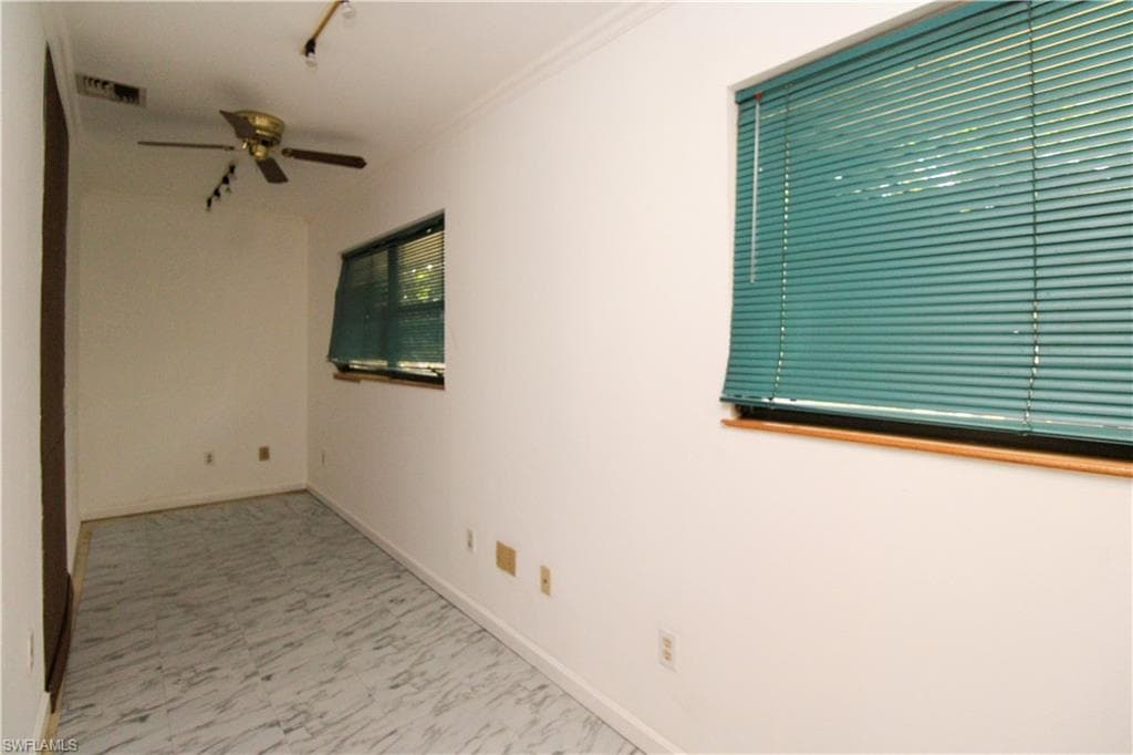 4300 Gulfstream DR 2D-17