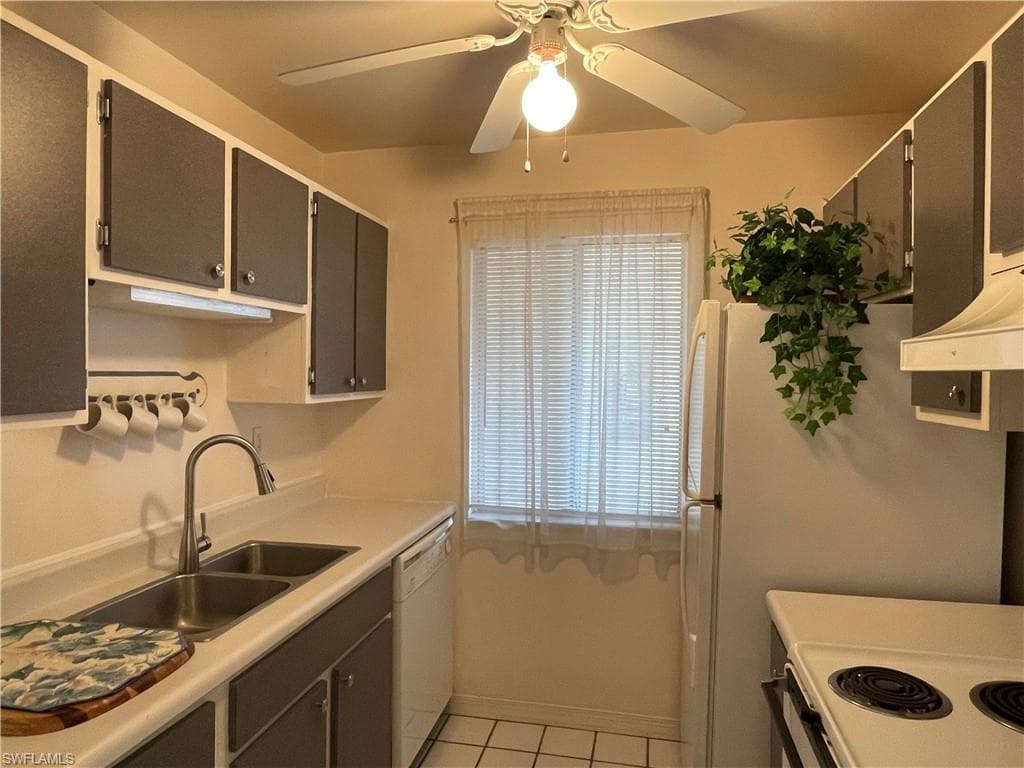 6184 Michelle WAY 213-4