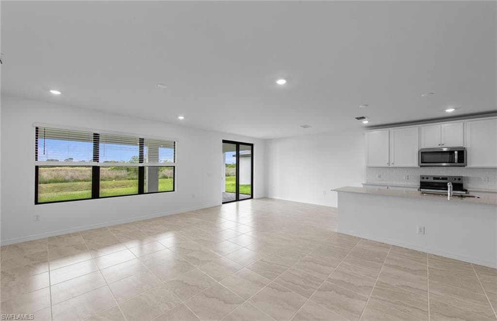 294 Silent Lake DR-25