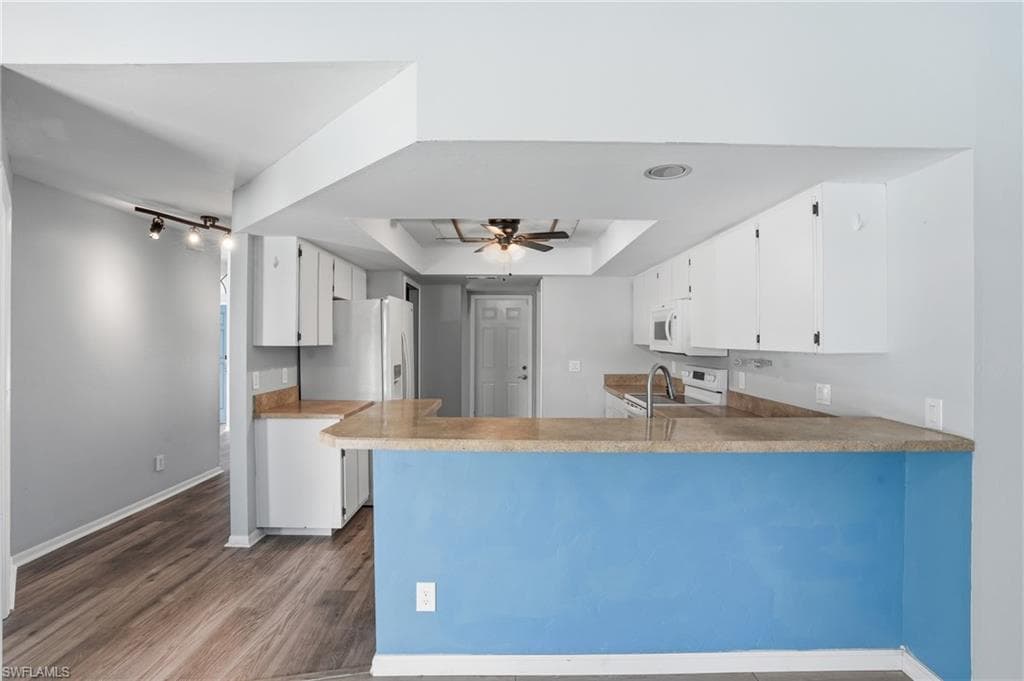 17306 Meadow Lake CIR-12