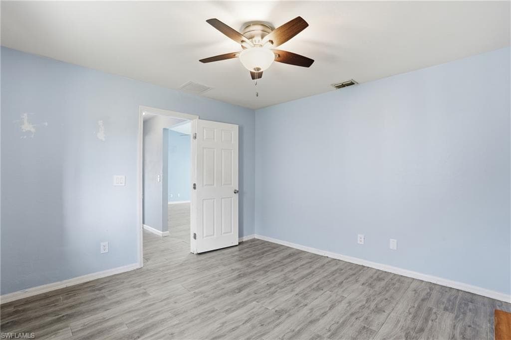17306 Meadow Lake CIR-25