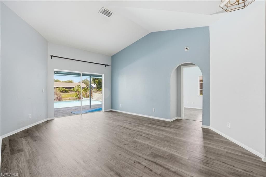 17306 Meadow Lake CIR-6