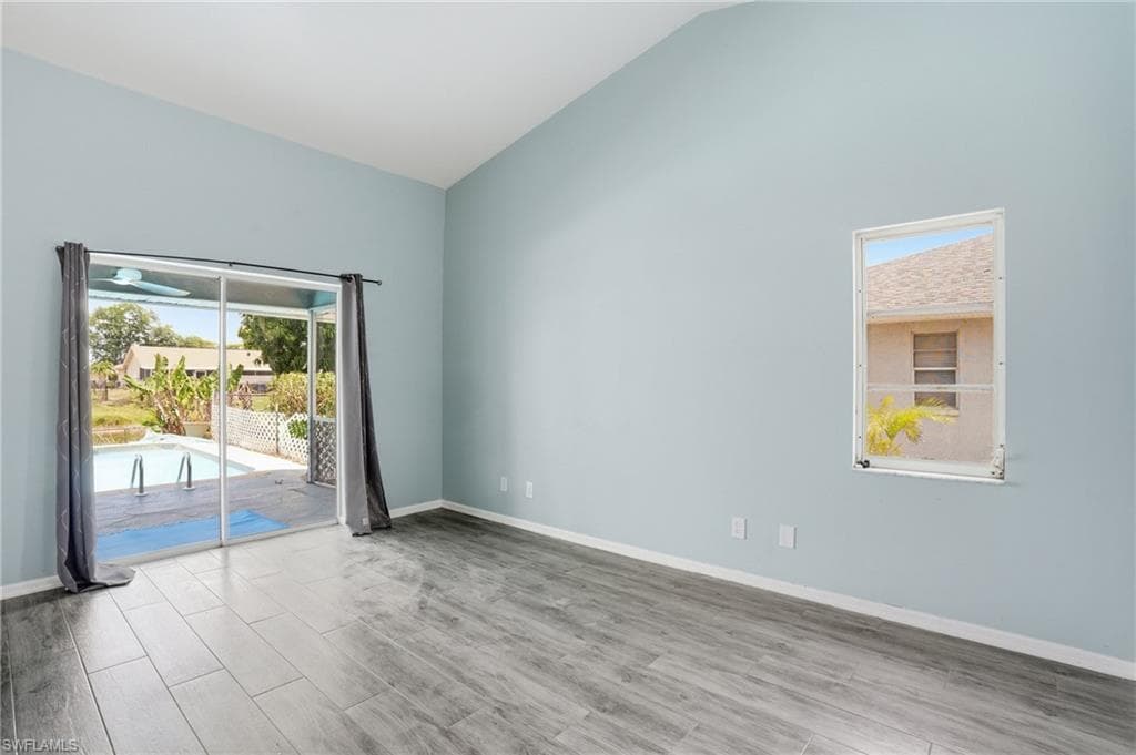 17306 Meadow Lake CIR-18