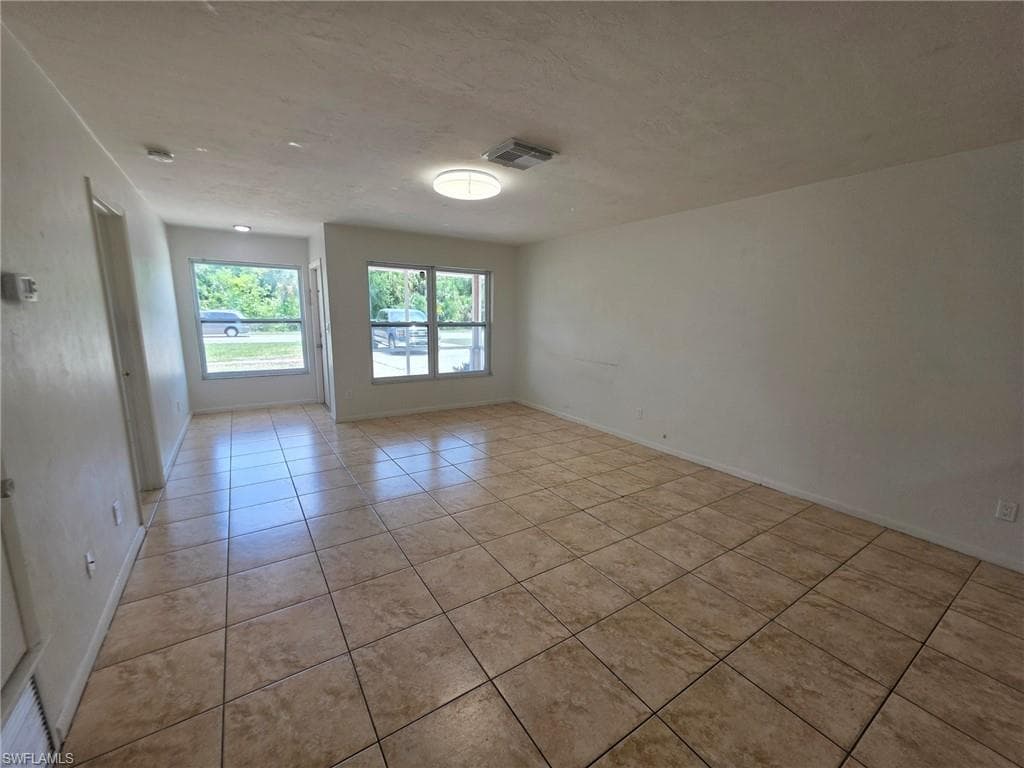 219 Beth Stacey BLVD-2