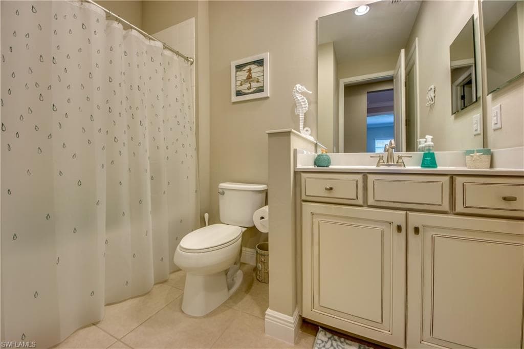 4420 Waterscape LN-15