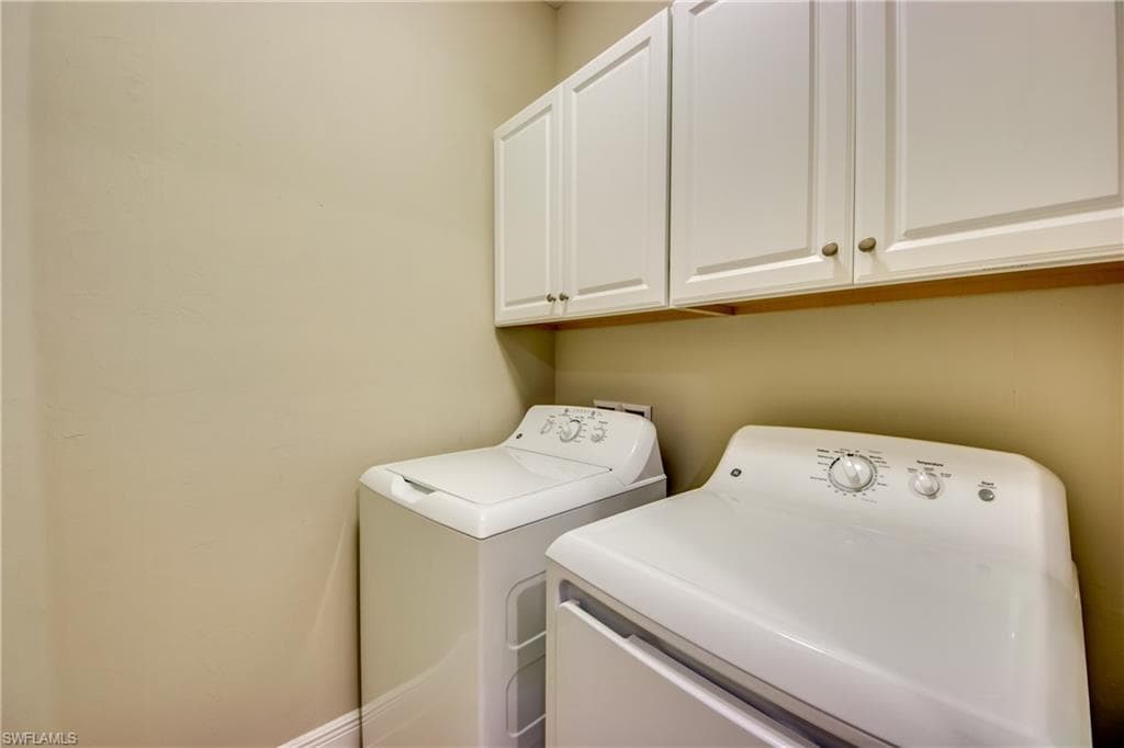 4420 Waterscape LN-17
