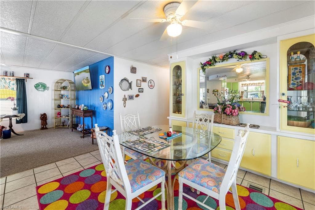 280 Grassy Key LN-1