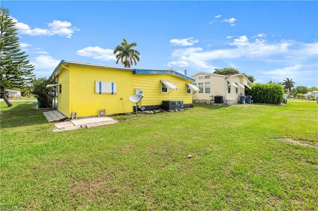 280 Grassy Key LN-16