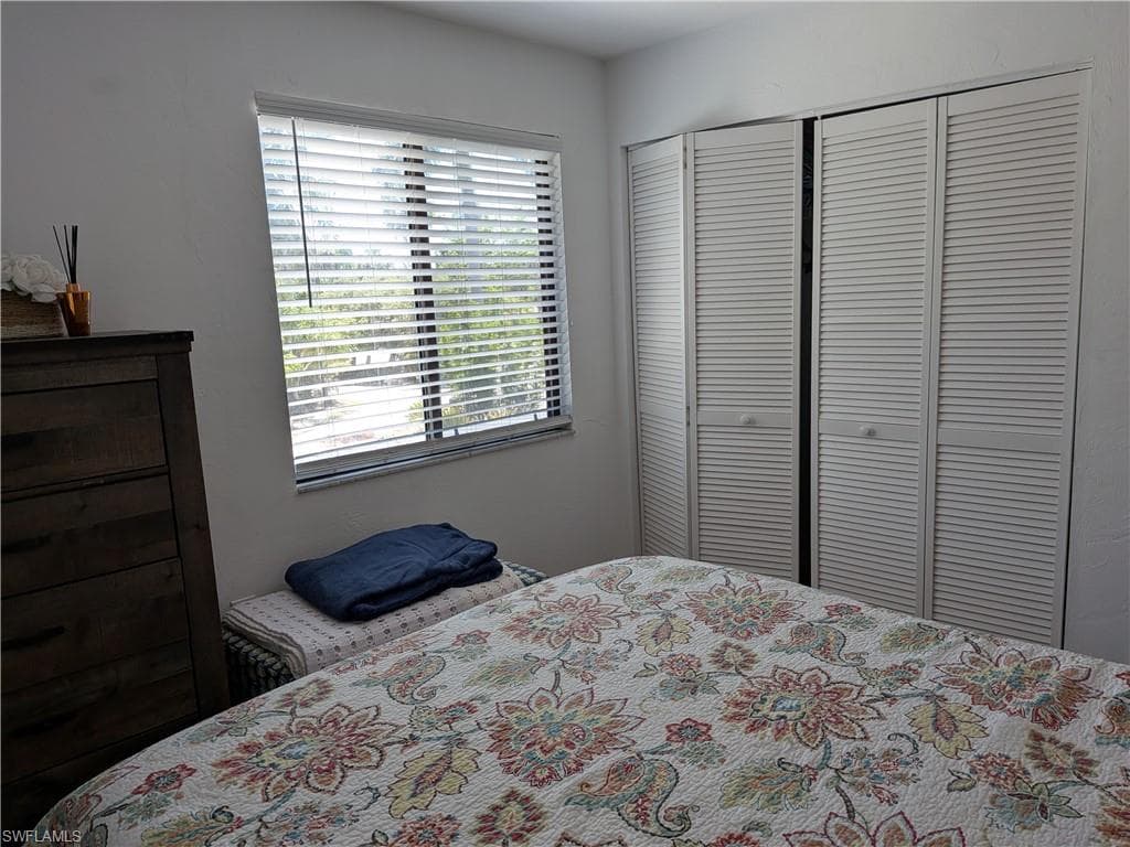 27599 Lime ST-12