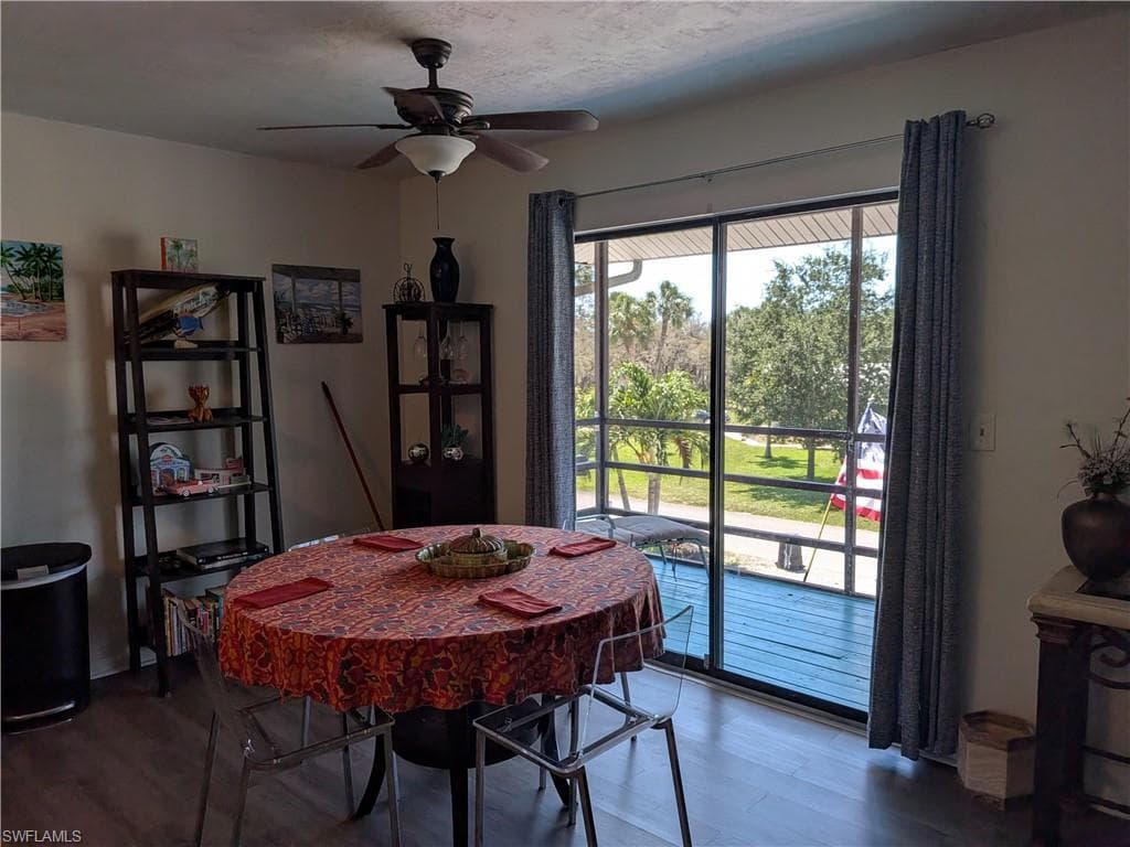 27599 Lime ST-8