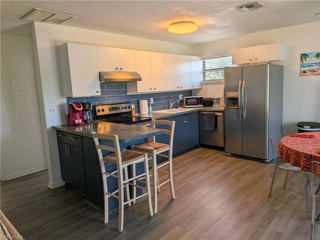 27599 Lime ST-14