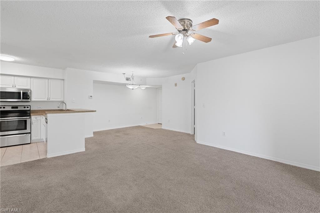 8940 Colonnades CT E 734-10