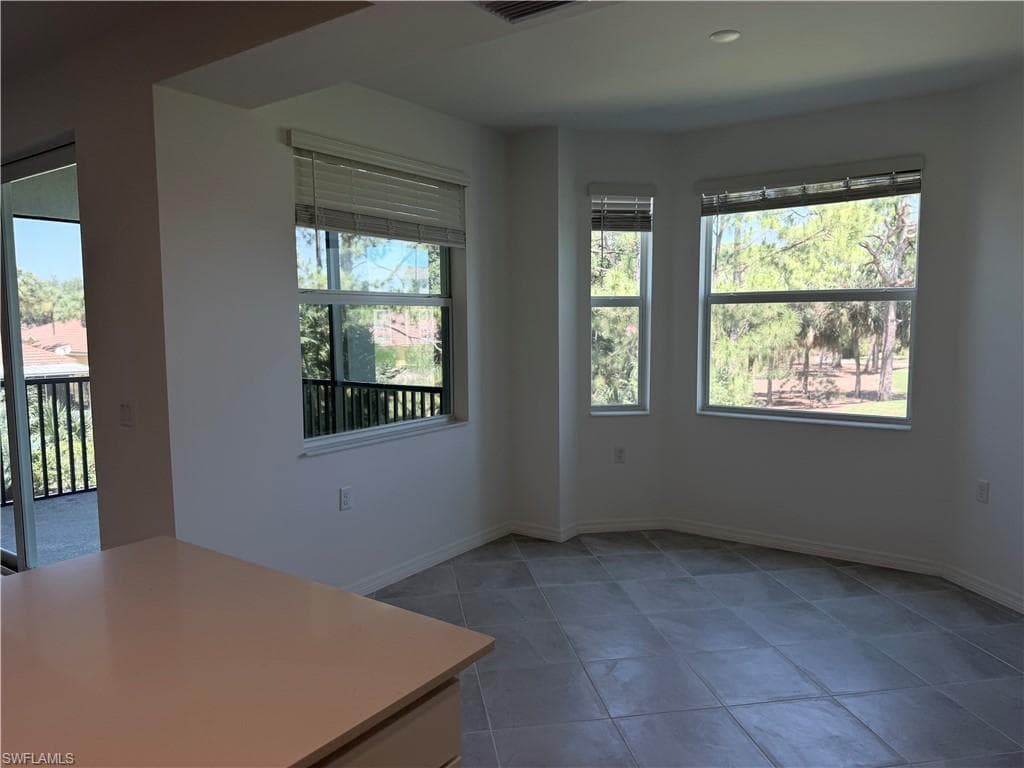 18421 Copperhead CT N 222-23