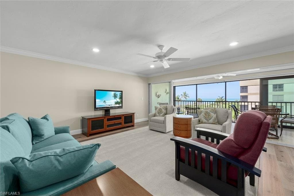 2721 W Gulf DR 205-5