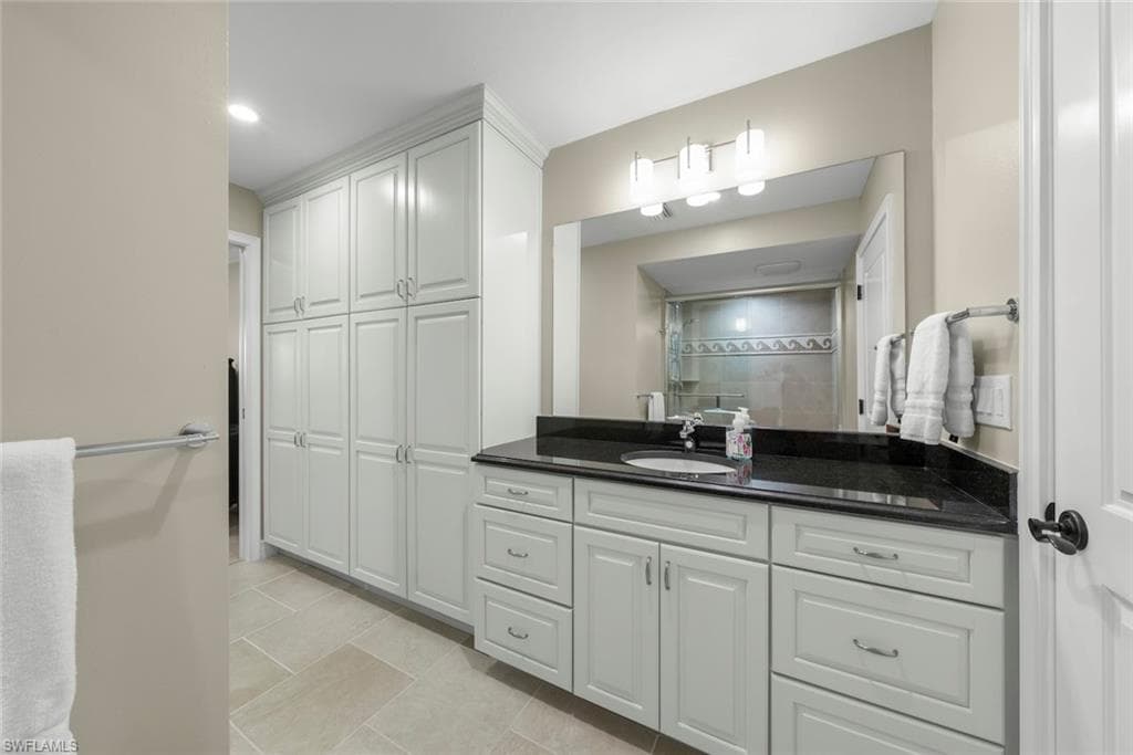 2721 W Gulf DR 205-24