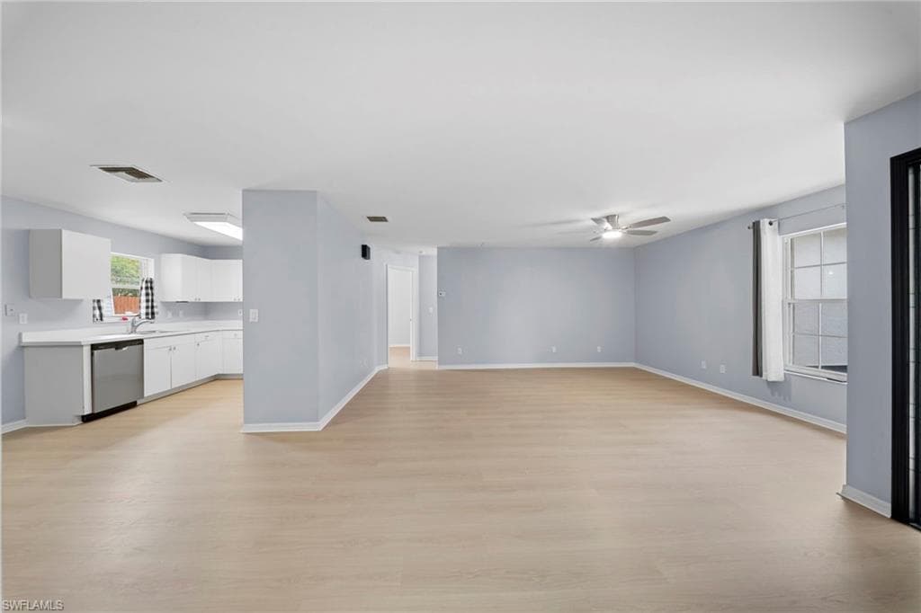15624 sunny crest LN-4