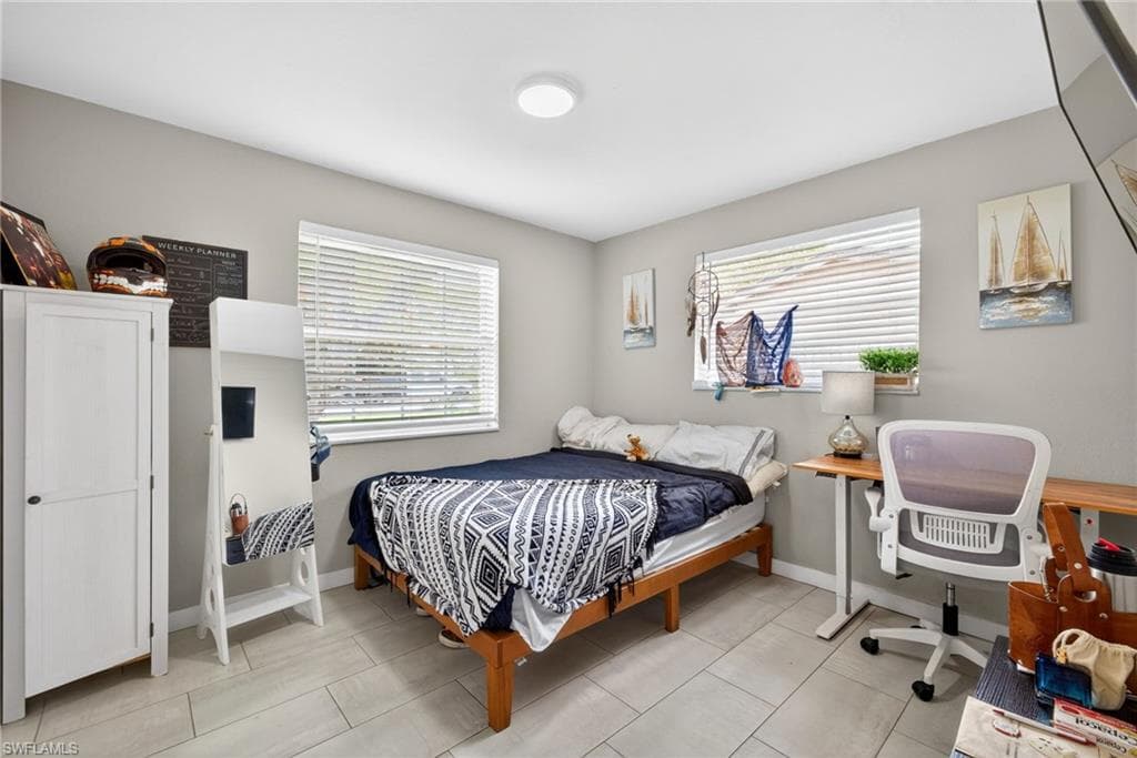 4830 Cortez CIR-9