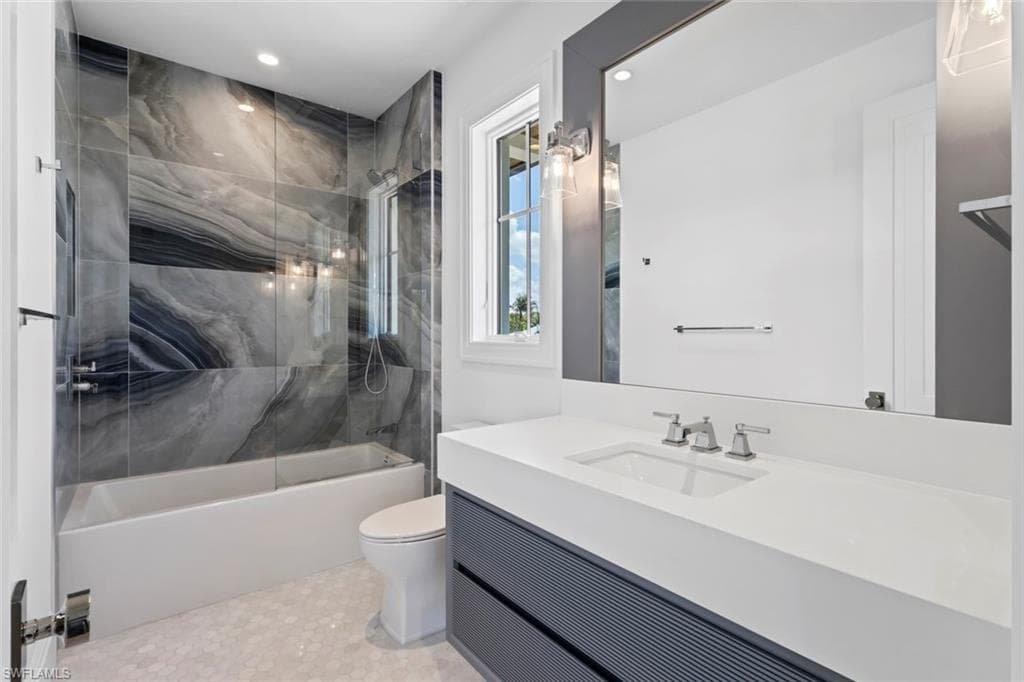 1707 3rd ST S-25