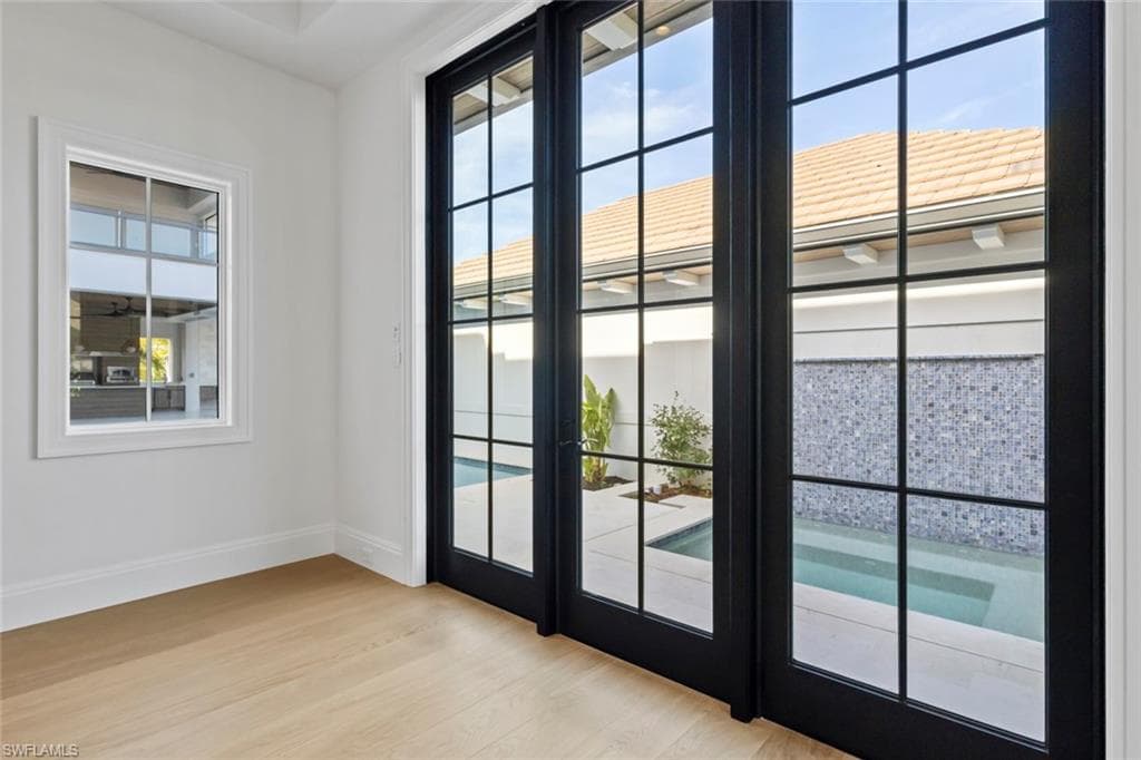 1707 3rd ST S-14