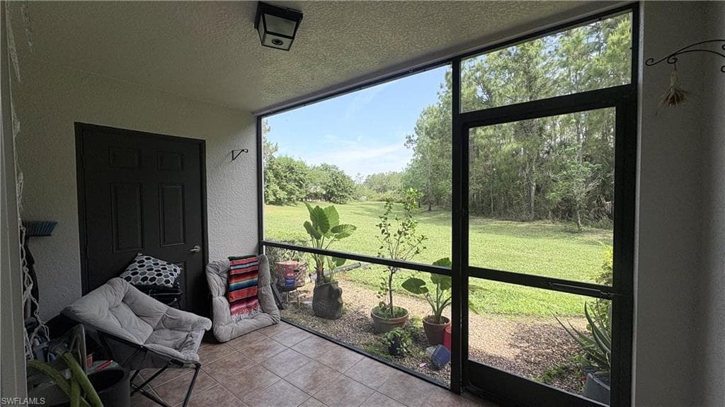9064 Gervais CIR 105-21