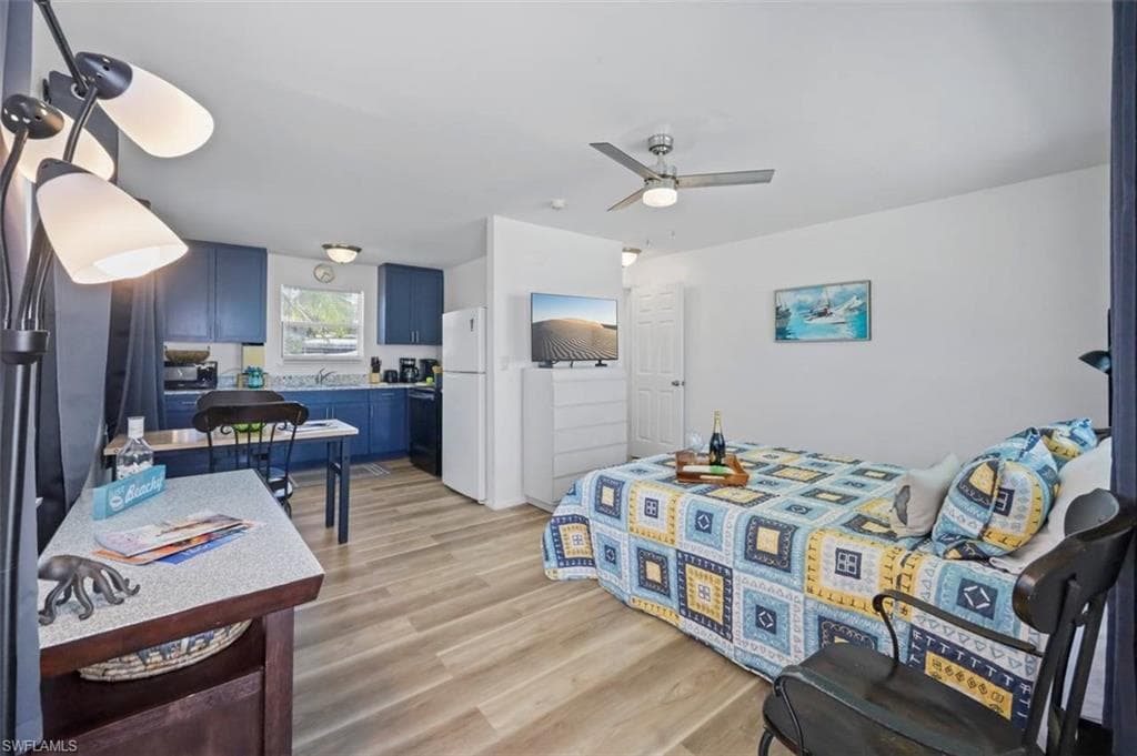 407 Mango AVE 1-1
