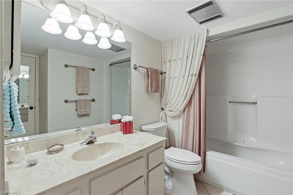84 Georgetown BLVD 84-12